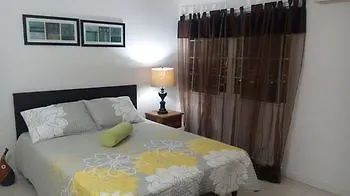 Signature Skys Guest Apartments Kingston Jamaica
